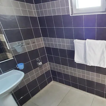 9 With A Double Bed Apartment *